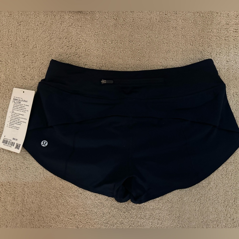 NWT Lululemon Speed-Up Low Rise Lined Short 2.5” - Size 4